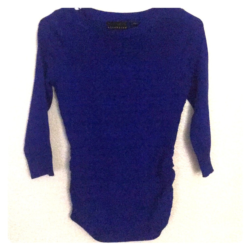 Blue 3/4 Sleeve Ruched Bottom Top